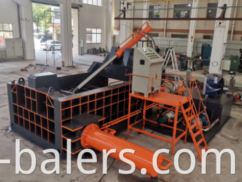 Y81f-250 Scrap Press Machine Aluminum Cans Hydraulic Baler (CE)